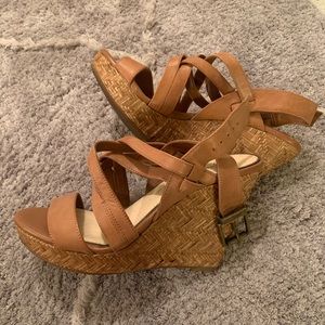 Tan Jessica Simpson Wedges